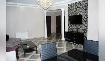 For Rent 124m2 New building Flat Eurodesigne. Price: 1500$