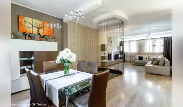 For Rent 181m2 Nonstandard New building Flat Eurodesigne. Price: 2000$