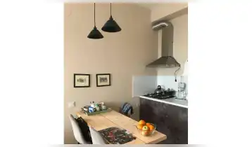 {{ gallery.alt }}
