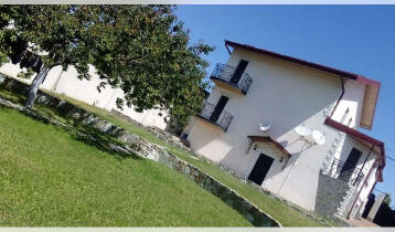 For Rent 332m2 New building Country House Newly renovated. Price: 1500$