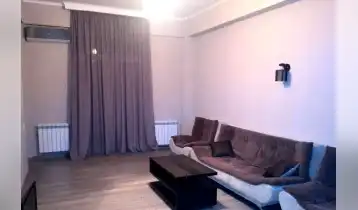 For Rent 64m2 Nonstandard New building Flat Newly renovated. Price: 600$