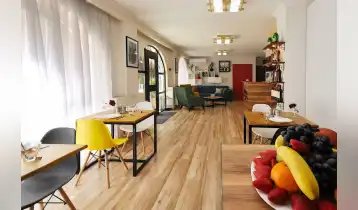 For Sale 168m2 Old Building Commercial Space (Hotel) Newly renovated. Price: 248000$