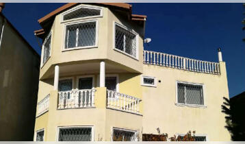 For Sale 400m2 New building Private House Newly renovated. Price: 722000€