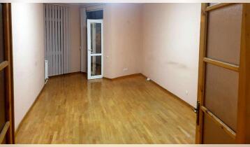 For Rent 90m2 New building Office Renovated. Price: 800$