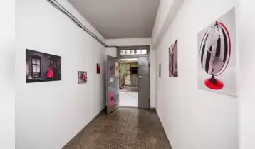 {{ gallery.alt }}