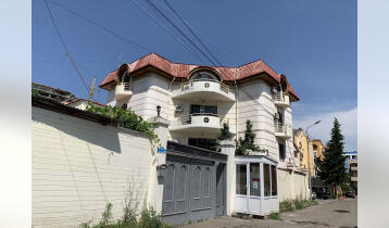 For Sale 850m2 New building Private House Old renovated. Price: 2000000$