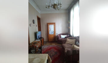 For Sale 140m2 Nonstandard Old Building Flat Old renovated. Price: 145000$