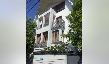 For Sale 730m2 New building Private House Newly renovated. Price: 1000000$