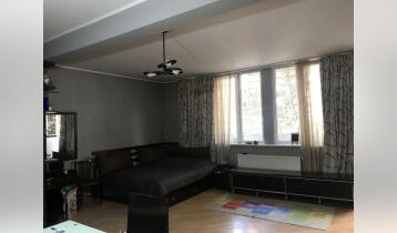 For Sale 95m2 Khrushchov Old Building Flat Old renovated. Price: 123000$