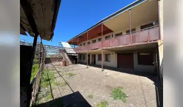 For Sale 200m2 Old Building Private House Not renovated. Price: 97000$