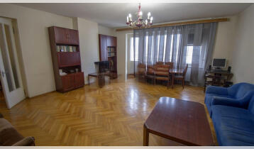 For Sale 208m2 Czech Old Building Flat Old renovated. Price: 190000$