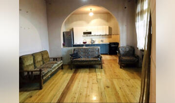 For Sale 452m2 Old Building Private House Old renovated. Price: 250000$