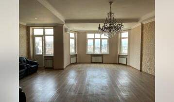 For Sale 234m2 Nonstandard New building Flat Newly renovated. Price: 500000$