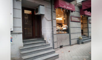 (Auto Translate!) A part of commercial premises for sale, 102 sq.m. which operates Cafe Legato. All contracts pay a certain amount. 10 years. The cafe is ready to continue paying the rent to the new owner.