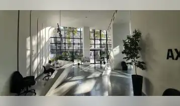 {{ gallery.alt }}