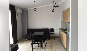 (Auto Translate!) 2-room apartment for sale in "Sheni Vatis Jikia" complex.