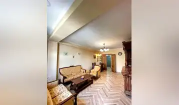 Сдается 81m2 Нестандартный Новостройка Квартира с новым ремонтом. Цена: 1200$