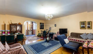 (Auto Translate!) A non-standard, duplex type apartment with its own yard is for immediate sale in Vake, on Mtskheti Street. 200 meters from the round garden, the first and second floors of a 5-storey house, on the Abashidze side, at the height of the 4th floor. Old renovated, with a very cozy esoteric terrace and a view on Radiani Street, towards Abashidze Street. The area of ​​the apartment is 146 sq.m. The area of ​​the yard is 80 sq. Total 226 sq. with 3 bathrooms. The space can be used as a cozy house with a yard, and it can also be developed in a commercial direction (for example, it is ideal for a cafe, a salon, or it can be converted into 2 apartments and rented out). It is also possible to build an apartment at the expense of the yard space.