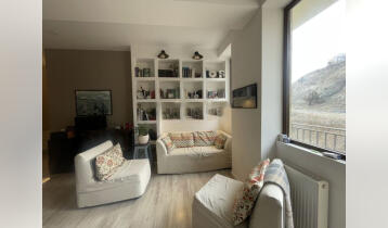 For Sale 93m2 Nonstandard New building Flat Newly renovated. Price: 177500$