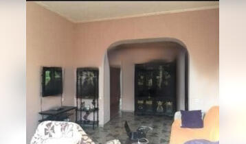 For Sale 97m2 Nonstandard Old Building Flat Old renovated. Price: 150000$