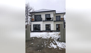(Auto Translate!) The house is located in Saguramo, adjacent to Hotel Sevsamora.
Materials used for construction:
 waterproof concrete W8 F200;
The roof is closed with 20 cm of concrete. with tile and Korean roof;
German, Rehaus brand car window;
The total area of ​​the yard is 560 square meters;
The total area of ​​the house is 200 square meters