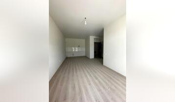 For Sale 75m2 Nonstandard New building Flat Newly renovated. Price: 98000$