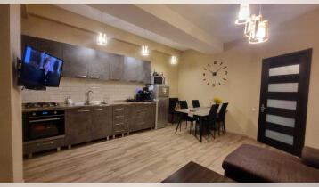 For Sale 84m2 Nonstandard Old Building Flat Newly renovated. Price: 200000$