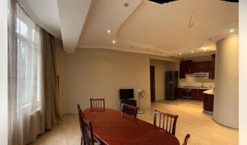 For Rent 110m2 Nonstandard New building Flat Renovated. Price: 1100$
