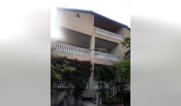 (Авто перевод!) Продается собственный дом в непосредственной близости от метро Дидубе с новым ремонтом 595307040