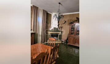 (Auto Translate!) A private house is for sale in an ecologically clean place. The furniture remains partially