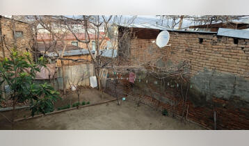(Auto Translate!) A private house with a yard is for sale in Zomo Vera, on Ivane Kereselidze Street. Total area: 250m2. Residential zone 3. Coefficients: K1 0.5; K2 1.5; K3 0.3; Above 120 m2 with building construction, it is fenced, all communications are included. It is possible to build a private multi-apartment house for living. with beautiful views of the city and Mtatsminda.