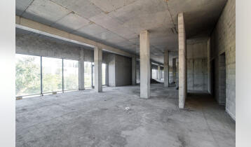 (Auto Translate!) Building for sale on the first line, ideal for shopping center, supermarket, catering. The building is under repair. Communications Electricity, water, internet, sewage are brought to the building. The total area of ​​the plot is 2525 m². The total area of ​​the building is 1500 m². The total area of ​​the first floor is 600m², the internal size of the first floor is 12m*50m. The total area of ​​the second floor is 900 m², the internal size of the second floor is 16.60m*54m. The ceiling height of the first floor is 6 m. The ceiling height of the second floor is 4.60 m. An elevator shaft was built inside the building for two types of elevators: freight and passenger. There is a rear yard for parking as well as a parking space in front of the building. Cost $1300 1 m²