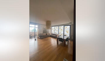For Sale 140m2 Nonstandard New building Flat Newly renovated. Price: 400000$