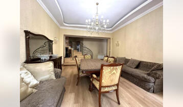 For Sale 260m2 Nonstandard Old Building Flat Renovated. Price: 535000$