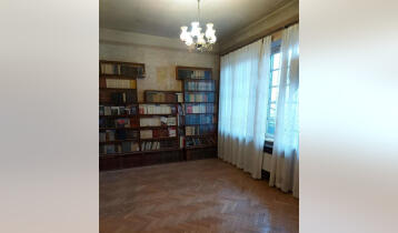 For Sale 124m2 Nonstandard Old Building Flat Old renovated. Price: 222000$