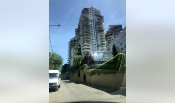 For Sale 224m2 Nonstandard New building Flat Green frame. Price: 375000$