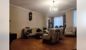 For Sale 185m2 Nonstandard New building Flat Newly renovated. Price: 370000$