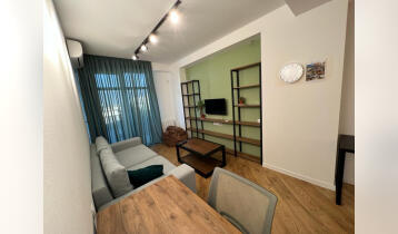 (Auto Translate!) Newly renovated apartment for sale in Chachava, Arch building.