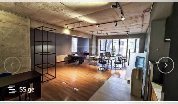 (Auto Translate!) Office space on Vera is for sale, it is currently rented, the space has an individual entrance