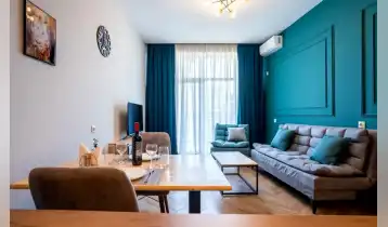 (Авто перевод!) Сдается нежилая квартира в Greenhill Residence. Полностью оборудованная кухня, мебель и кондиционеры во всех комнатах. Я не сотрудничаю с брокерами. Если вам интересно, свяжитесь со мной в WhatsApp +14372402019.