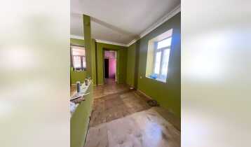 For Sale 56m2 Nonstandard Old Building Flat Newly renovated. Price: 87000$