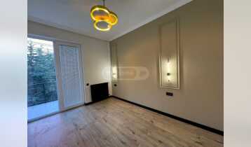 (Auto Translate!) A newly renovated, uninhabited studio apartment is for sale, in the residential complex 