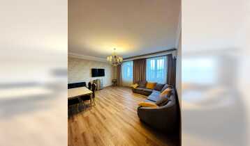 (Auto Translate!) A newly renovated apartment with furniture and parking is for sale on Giorgi Kuchishvili Street.