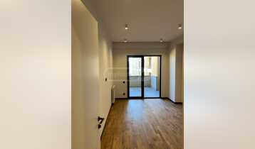 (Auto Translate!) A newly renovated apartment with a built-in kitchen and all kinds of appliances is for sale in a newly built building next to Apex Development 112 Street. The apartment has a balcony.