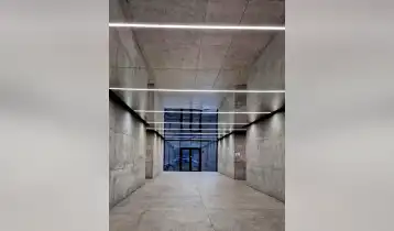 {{ gallery.alt }}