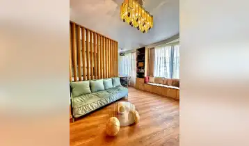 Продается 51m2 Нестандартный Новостройка Квартира с новым ремонтом. Цена: 115000$