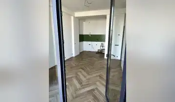 Продается 45m2 Нестандартный Новостройка Квартира с ремонтом. Цена: 122000$