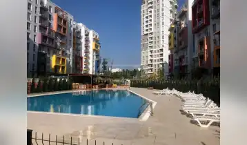 For Rent 95m2 Nonstandard New building Flat Newly renovated. Price: 800$