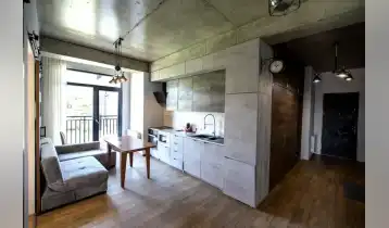 Продается 61m2 Нестандартный Новостройка Квартира с ремонтом. Цена: 126000$