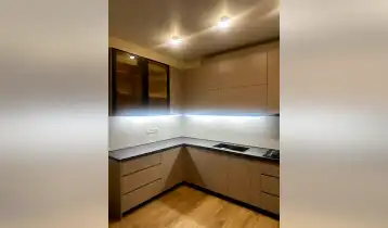 For Sale 83m2 Nonstandard New building Flat Newly renovated. Price: 183000$